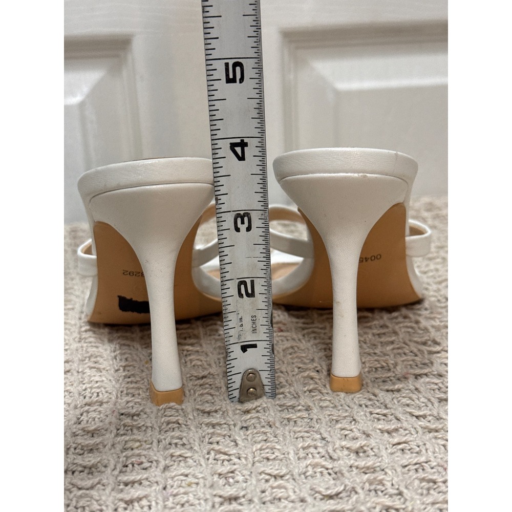 Olivia Jaymes Thong Heel Sandal White Square Toe Stiletto Mules Size 5.5 - Picture 7 of 8